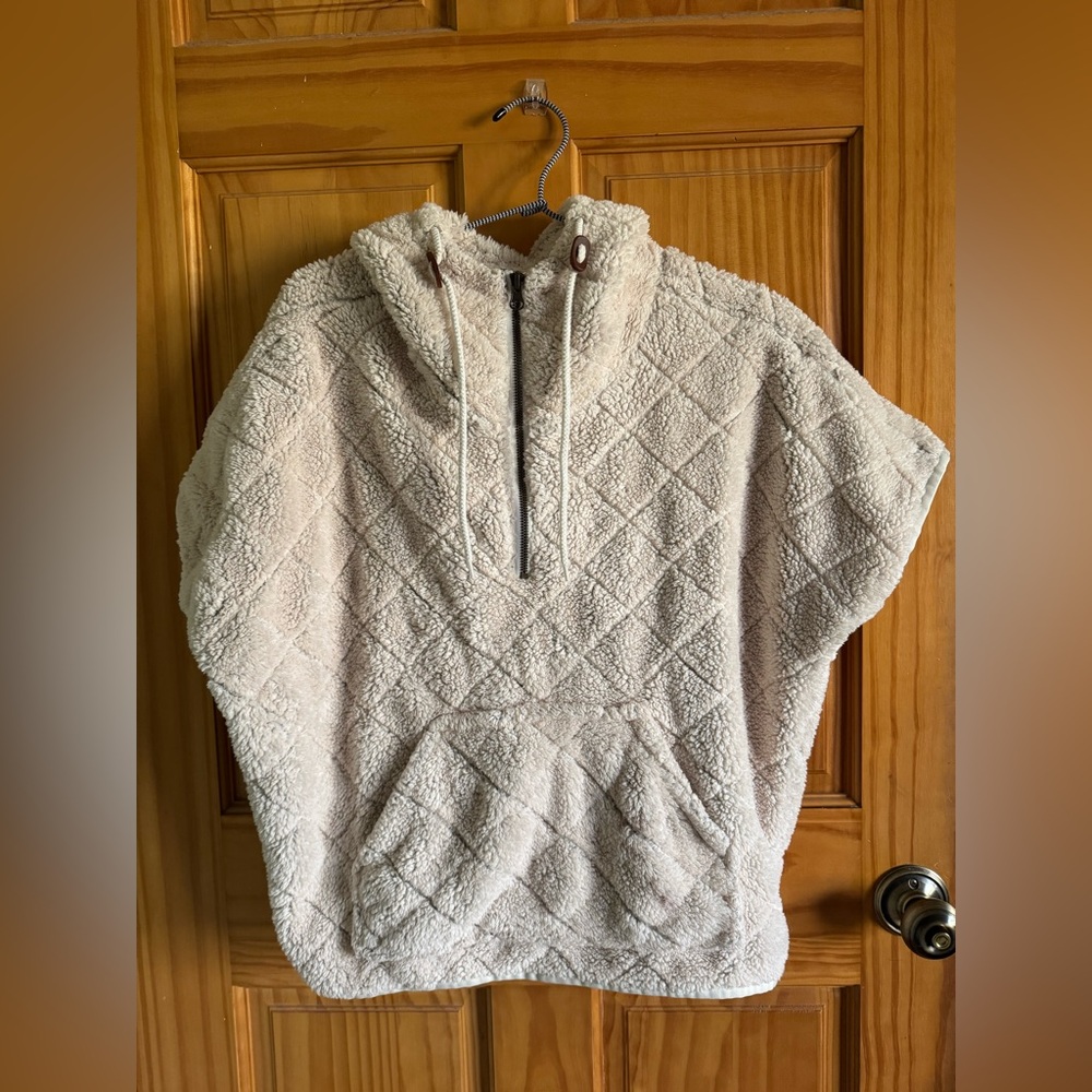 Short sleeve Columbia pullover size small